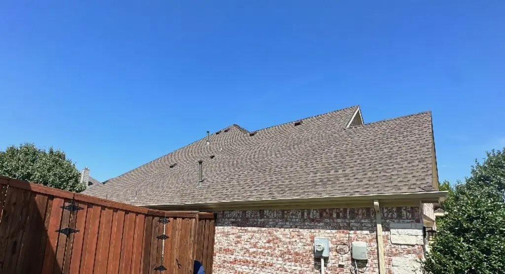 Completed roof replacement project in Kerrville
